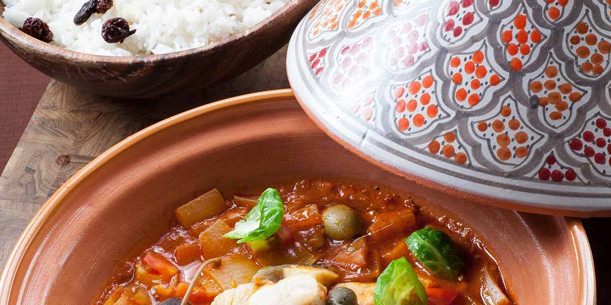 摩洛哥风味炖鲈鱼和香料饭 摩洛哥风味炖鲈鱼和香料饭