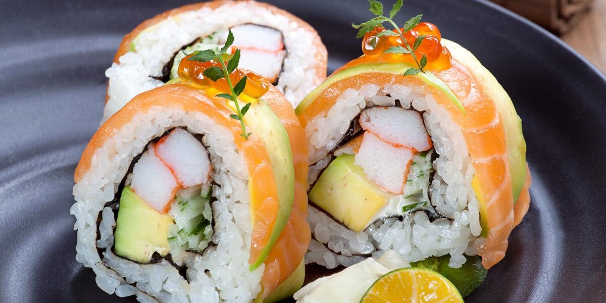 美式鲑鱼加州卷 美式鲑鱼加州卷