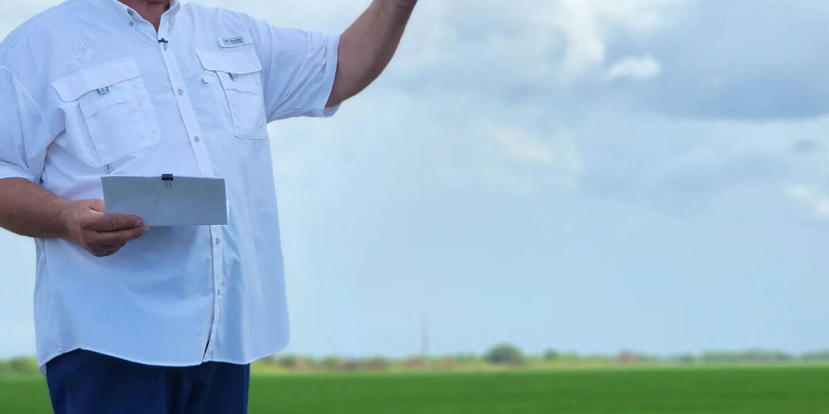 comm-daniel-berglund–tx-field-to-fork-host-small-220608